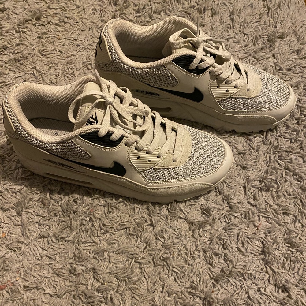 Nike Airmax 90 Essential “Lightbone” - Picture 3 of 4